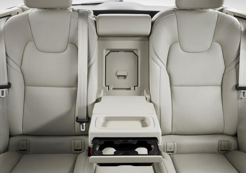 Volvo V90 (2016-->>) (15)