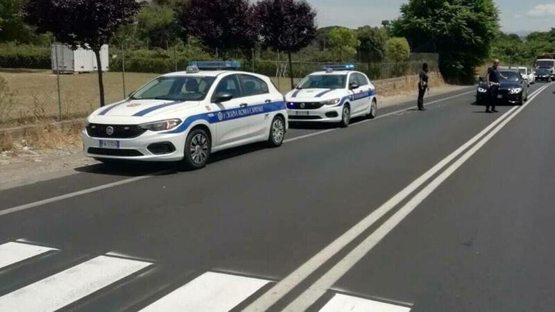 Roma: scappa dopo lo scontro con la moto, preso pirata della strada