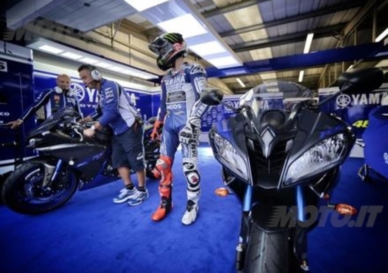 Yamaha Race Blu per le stradali 2014