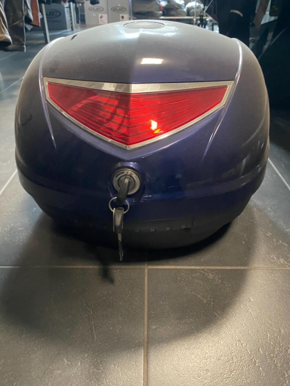 Bauletto Suzuki blu (3)