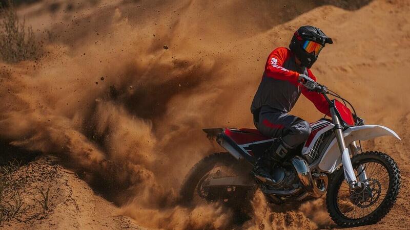 Fantic presenta la nuova gamma enduro e motocross 2022