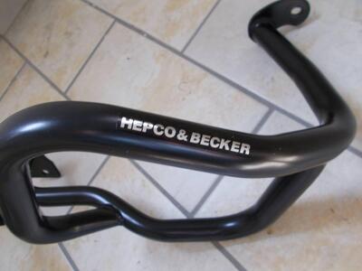Protezione motore per Africa Twin 1000 Hepco &amp; Becker GmbH