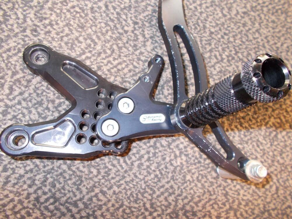 Pedane Bonamici Racing usate BMW S1000R (6)