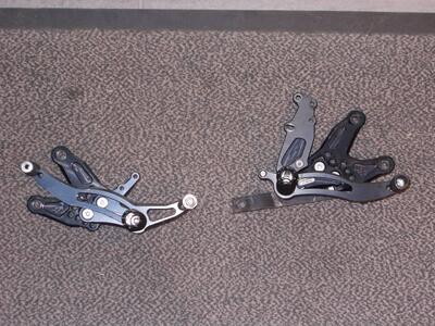 Pedane Bonamici Racing usate BMW S1000R