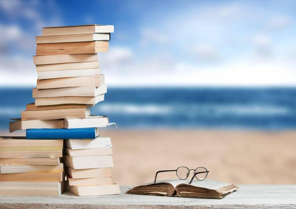 Cinque libri per l'estate: evitate gli italiani, il Premio Strega insegna 