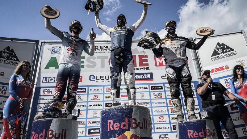 Billy Bolt, Husqvarna. Pareggio UK, poi l&rsquo;Italia di Abestone Mondiale dilaga