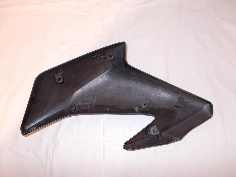 Fianchetto sinistro Kawasaki Z900 (2)