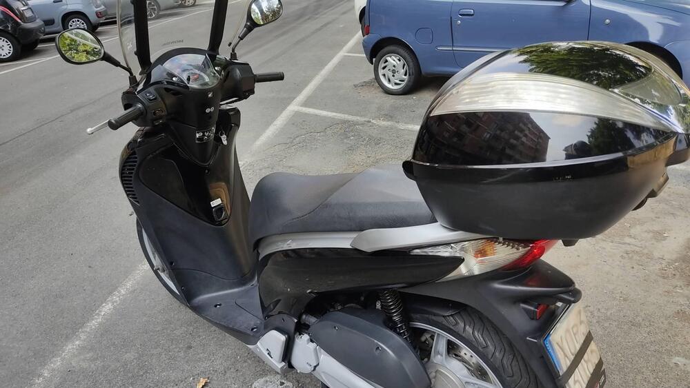 Honda SH 125 i (2009 - 12) (6)