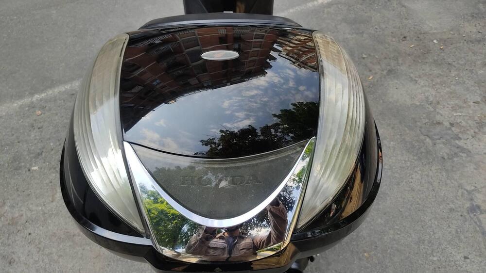 Honda SH 125 i (2009 - 12) (3)