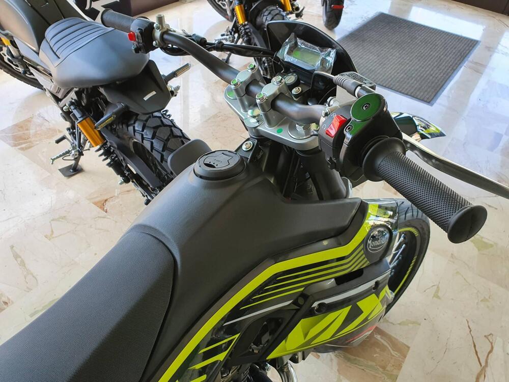 FB Mondial SMX 125 Supermotard (2020) (6)