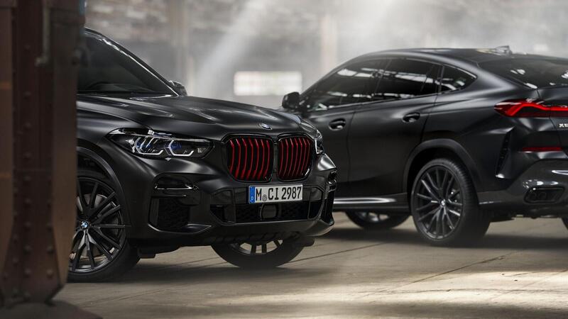 BMW X5, X6 e X7: arrivano le edizioni Black Vermilion e Frozen Black Metallic