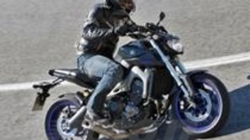 Yamaha MT-09 