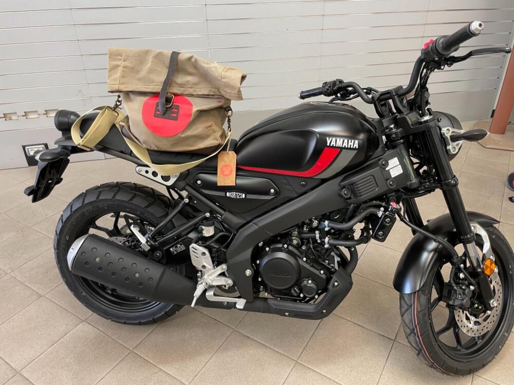 Borsa Yamaha tracolla