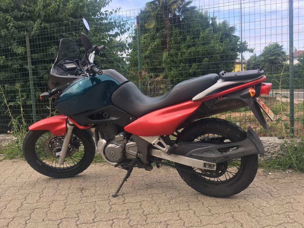 Suzuki XF 650 Freewind (1997 - 03) (6)