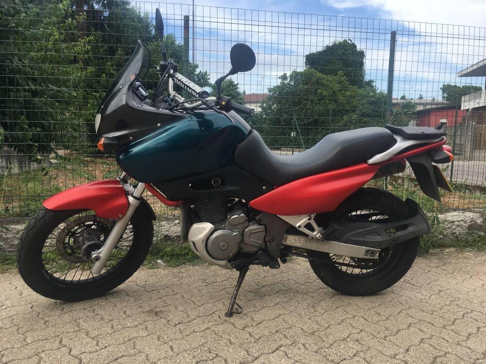 Suzuki XF 650 Freewind (1997 - 03) (2)