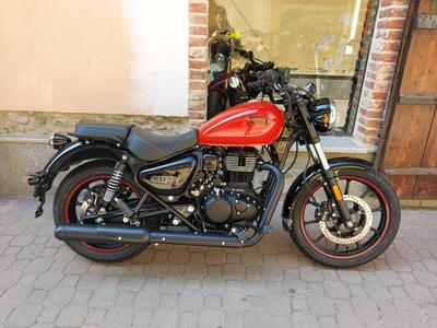 Royal Enfield Meteor 350 Fireball (2021 - 25) nuova