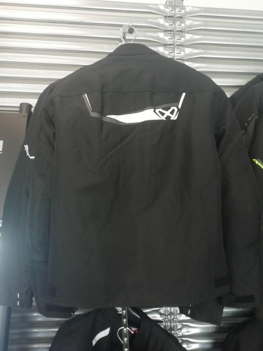 Giacca da moto Ixon mod. Challenge nero (3)