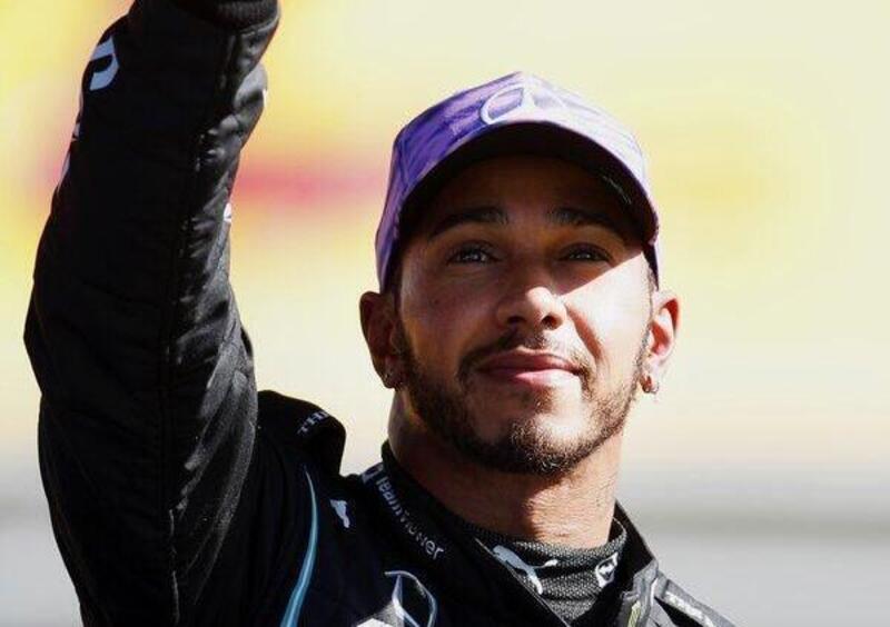 F1, Hamilton: &quot;Sono dispiaciuto di non essere riuscito a regalare ai miei tifosi una vittoria&quot;