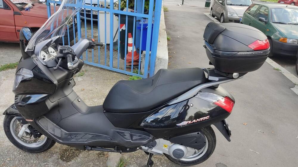 Aprilia Atlantic 300 (2010 - 14) (5)