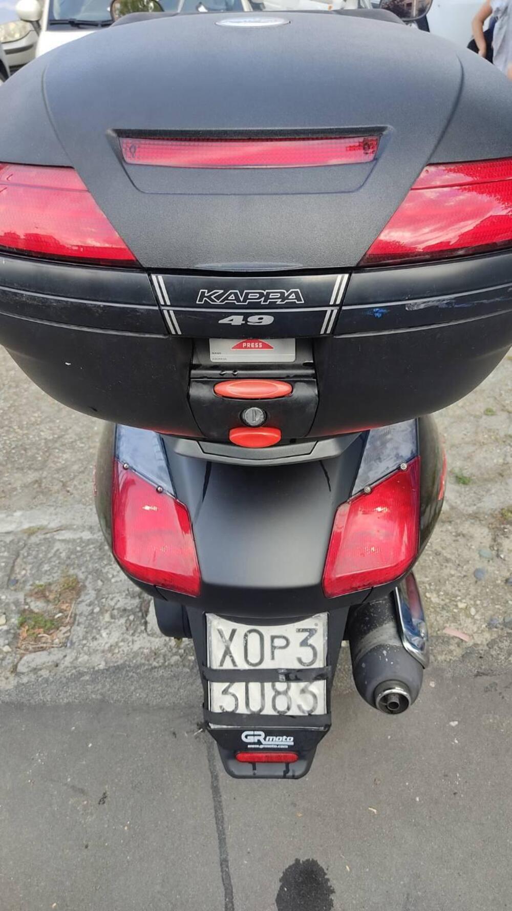 Aprilia Atlantic 300 (2010 - 14) (9)