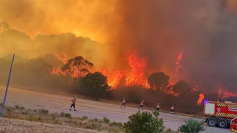 Grave incendio nei pressi dell&rsquo;Autodromo di Portimao