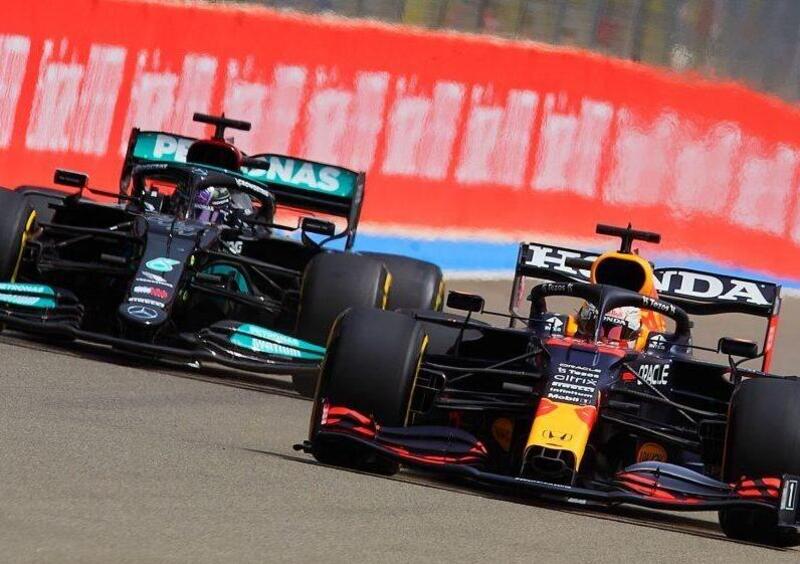 F1, a Silverstone la lotta tra Hamilton e Verstappen &egrave; arrivata al punto di non ritorno 