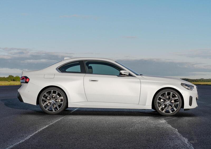 BMW Serie 2 Coupé (2021-->>) (2)