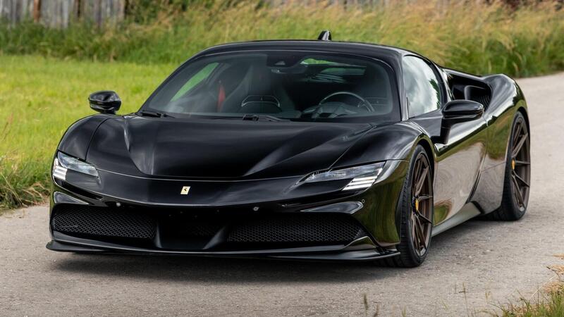 Novitec modifica la Ferrari SF90 Stradale: pi&ugrave; potenza da uno scarico placcato in oro