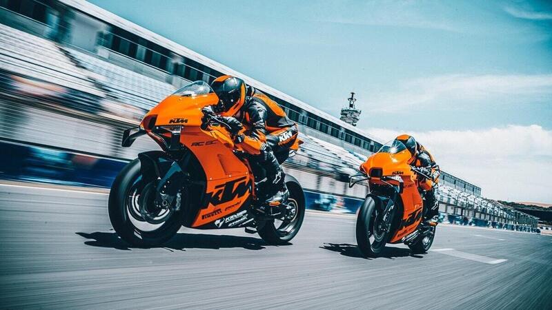 KTM RC8C 2022, supersportiva solo pista. Prezzo e foto