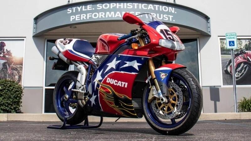 Venduta! Una Ducati 998S Ben Bostrom Replica del 2002 con sole 2 miglia