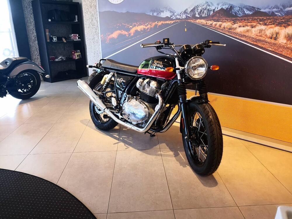 Royal Enfield Interceptor 650 (2021 - 25) (3)
