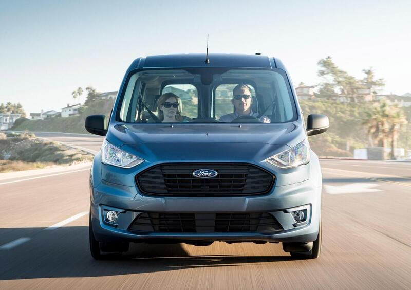 Ford Transit Connect Wagon (2013-24) (3)