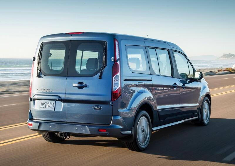 Ford Transit Connect Wagon (2013-24) (4)