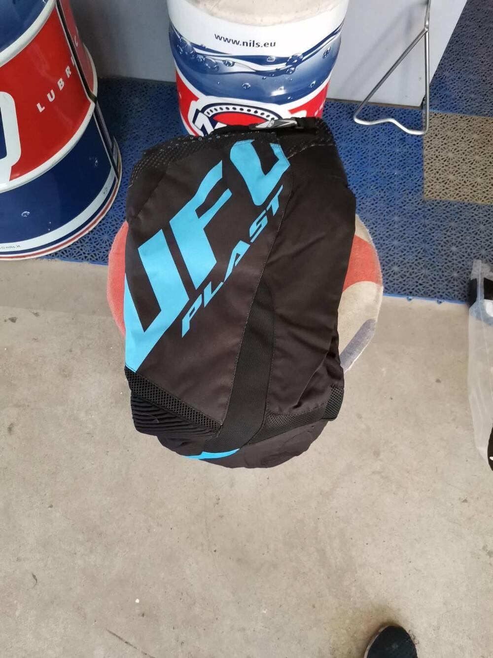 Pantalone Ufo Plast (3)