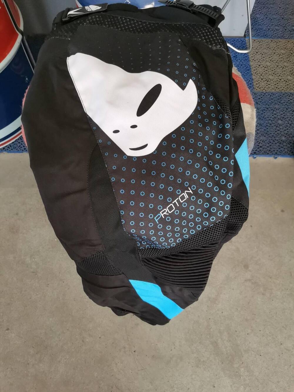 Pantalone Ufo Plast (4)