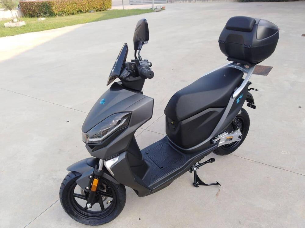 Lifan E4 L3e Doppia Batteria (2021 - 25) (2)