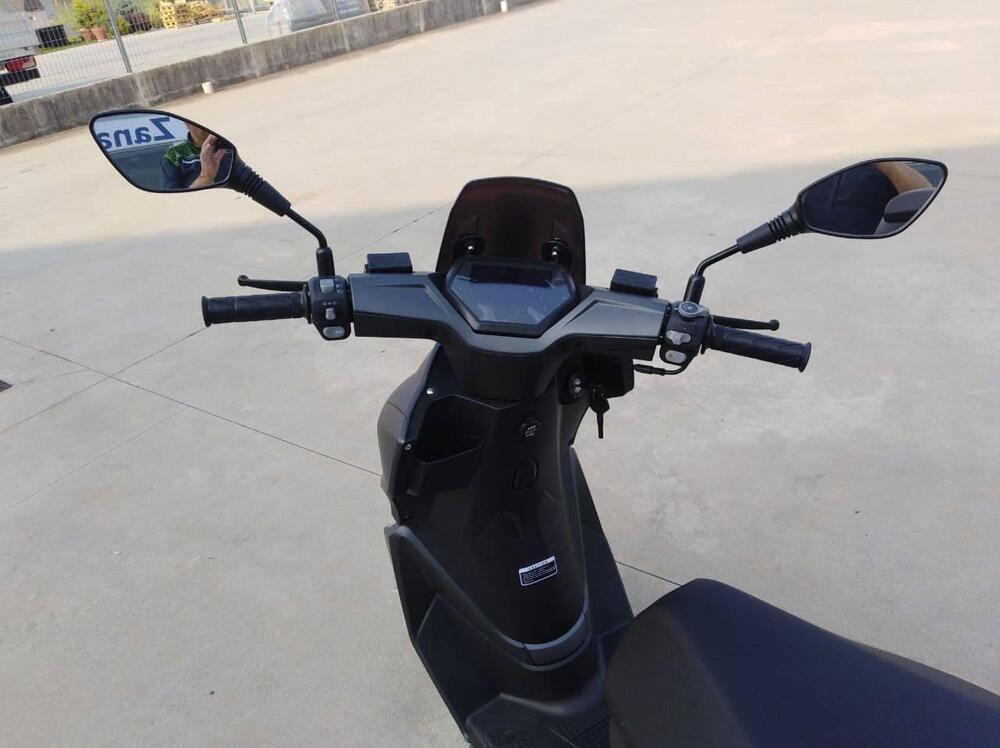 Lifan E4 L3e Doppia Batteria (2021 - 25) (4)