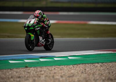 SBK 2021. GP d'Olanda: Jonathan Rea vince Gara1 ad Assen