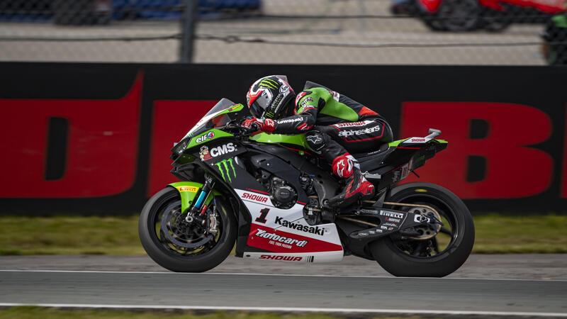 SBK 2021. GP d&#039;Olanda: Jonathan Rea si impone nella Superpole Race di Assen