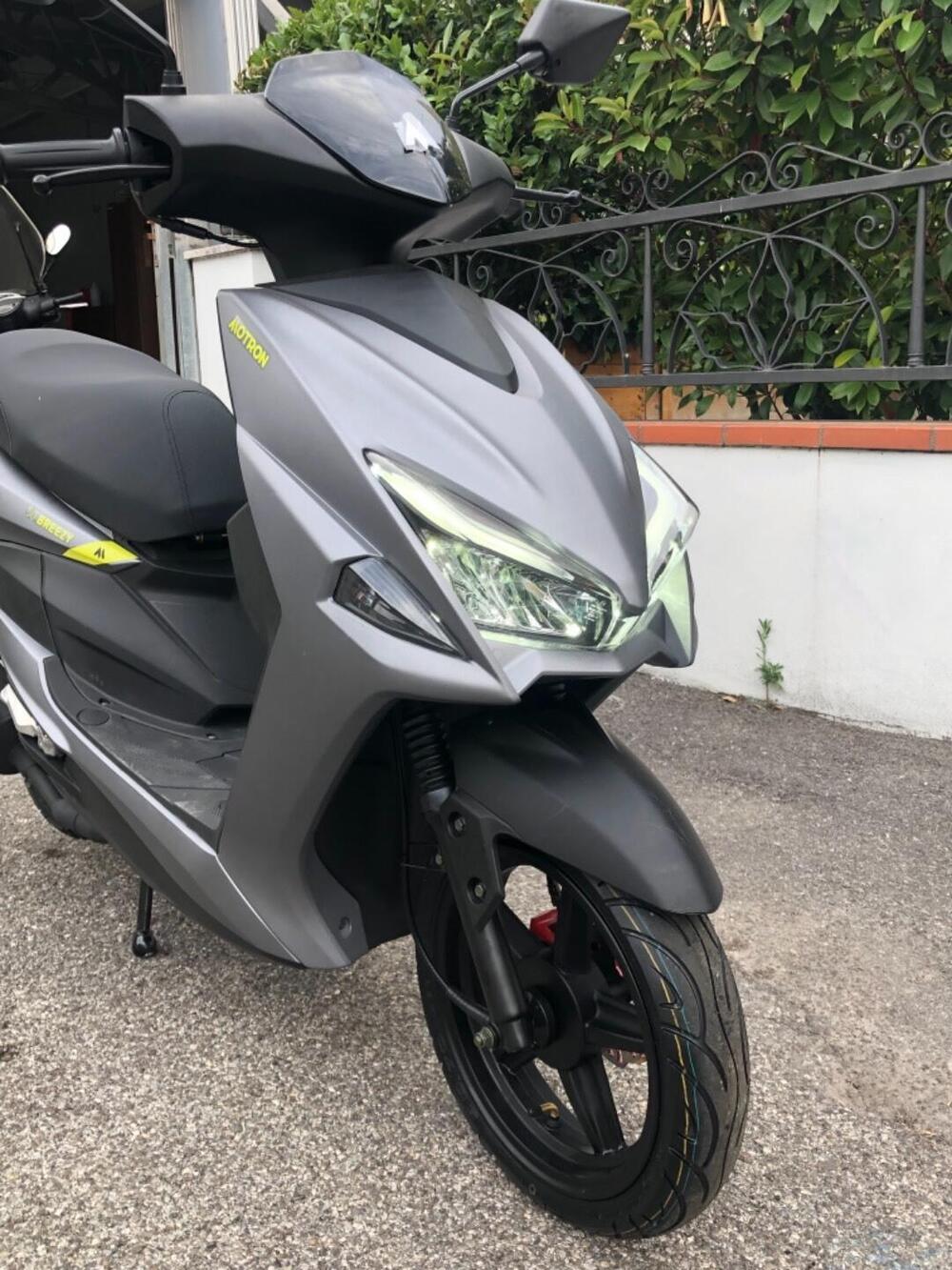 Motron Motorcycles Breezy 50 4T (2021 - 26) (5)