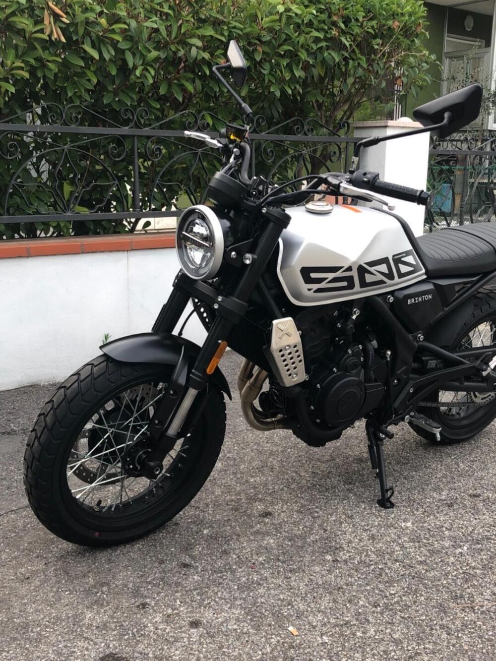 Brixton Motorcycles Crossfire 500 X (2021 - 25) (4)