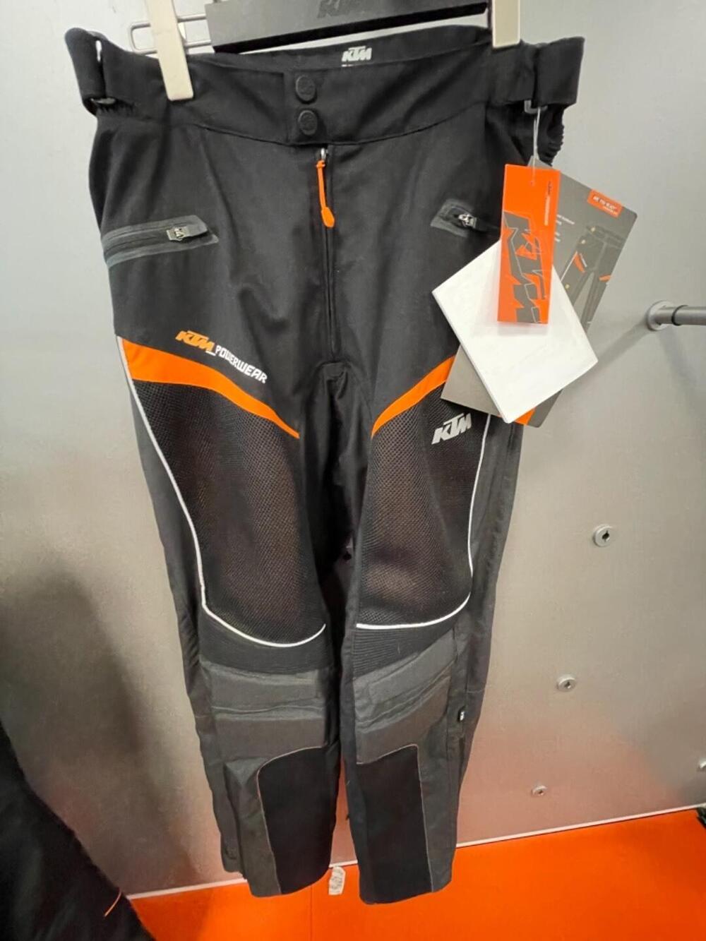 Promo Pantaloni traforati KTM