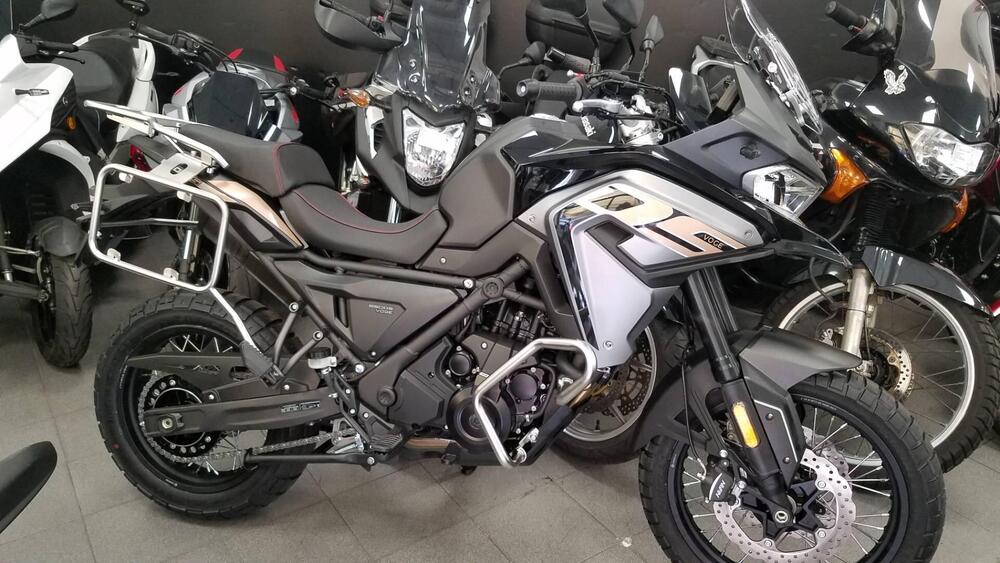 Voge Valico 650DSX (2021 - 24) (2)