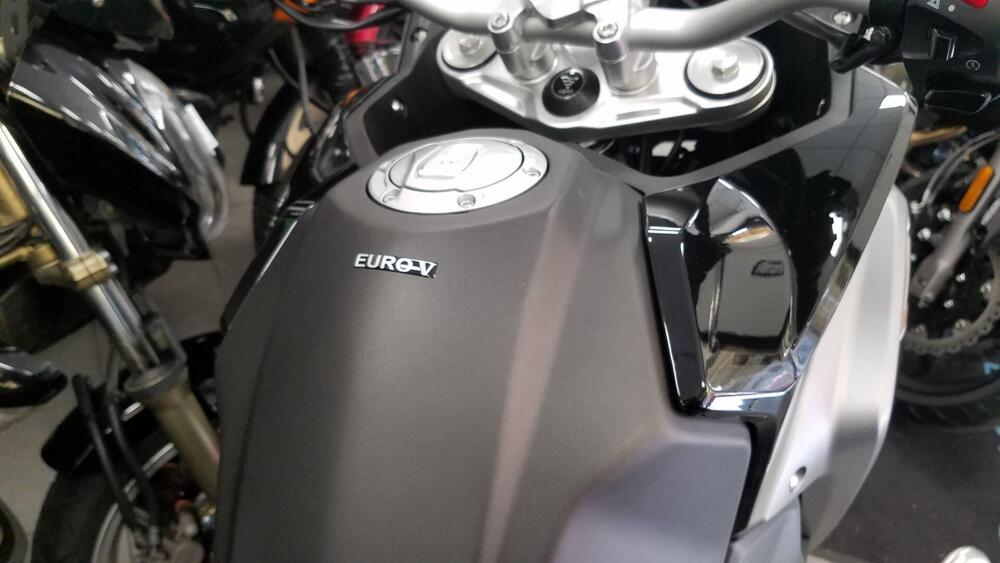 Voge Valico 650DSX (2021 - 24) (8)