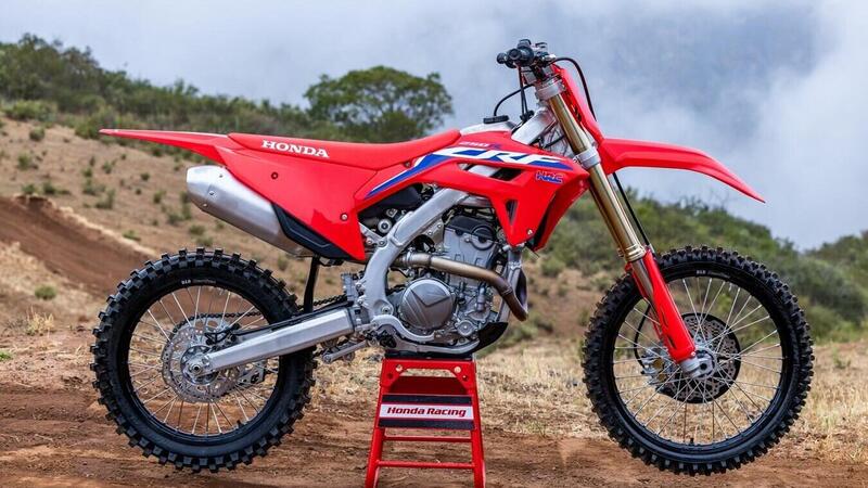 Honda CRF250R: ecco la 2022. Foto e dati