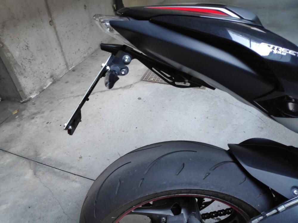 Triumph Street Triple RS (2017 - 19) (12)