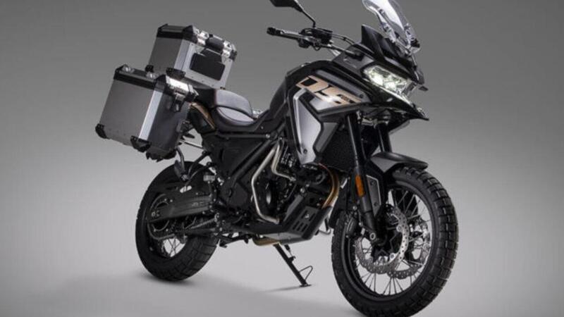 VOGE Valico 650 DSX. Dati e prezzo della enduro stradale con motore ex BMW