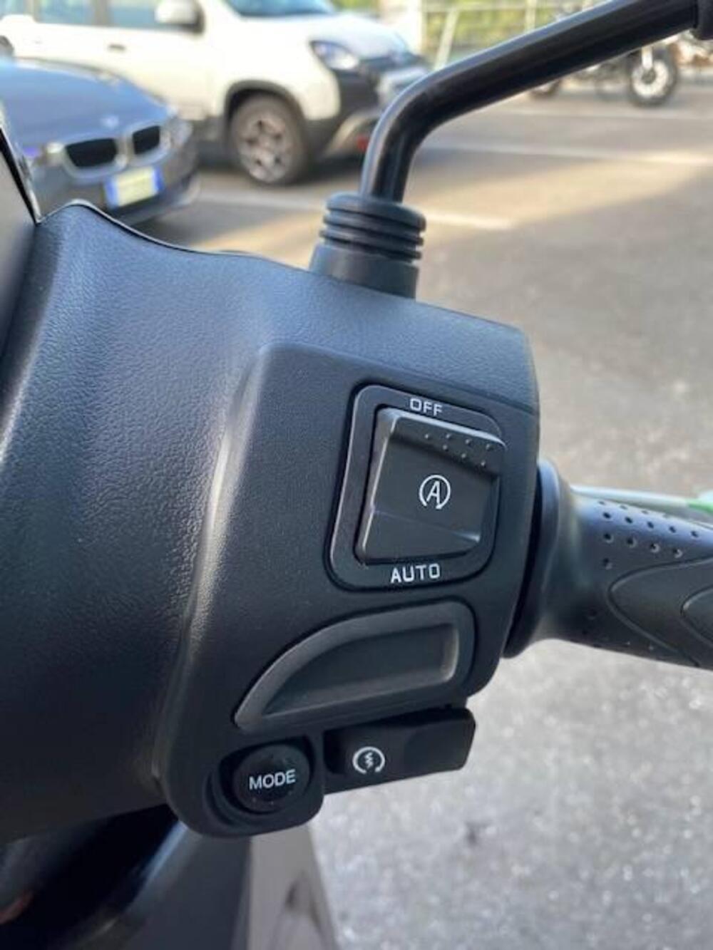 Piaggio Medley 150 ABS (2021 - 25) (8)