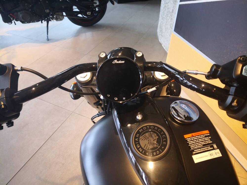 Indian Chief 1890 Bobber Dark Horse (2021 - 25) (19)