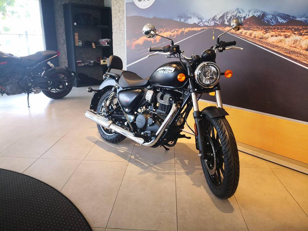 Royal Enfield Meteor 350 Stellar (2021 - 26) (3)